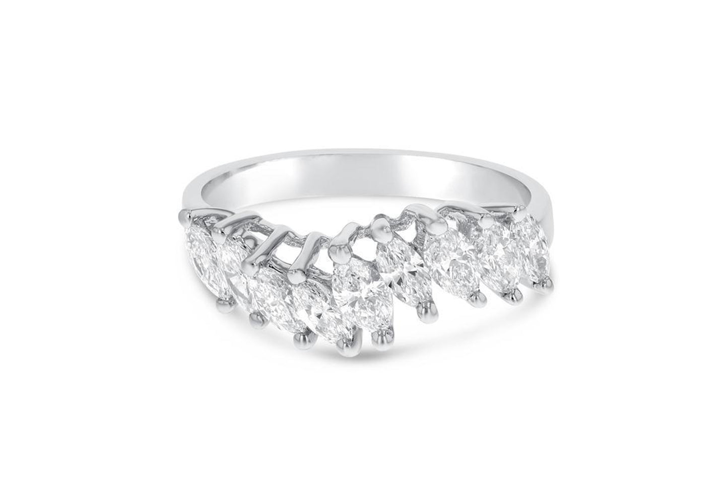 18K White Gold Diamond Engagement Ring, 1.06 Carats