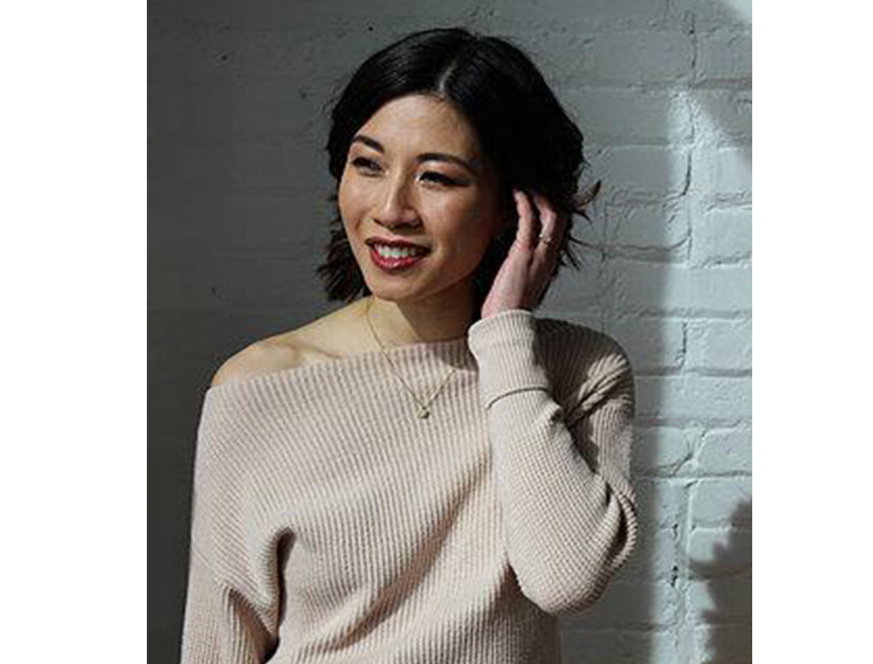 Mini Stella Gold Single Necklace with Diamonds- Emily Kuvin