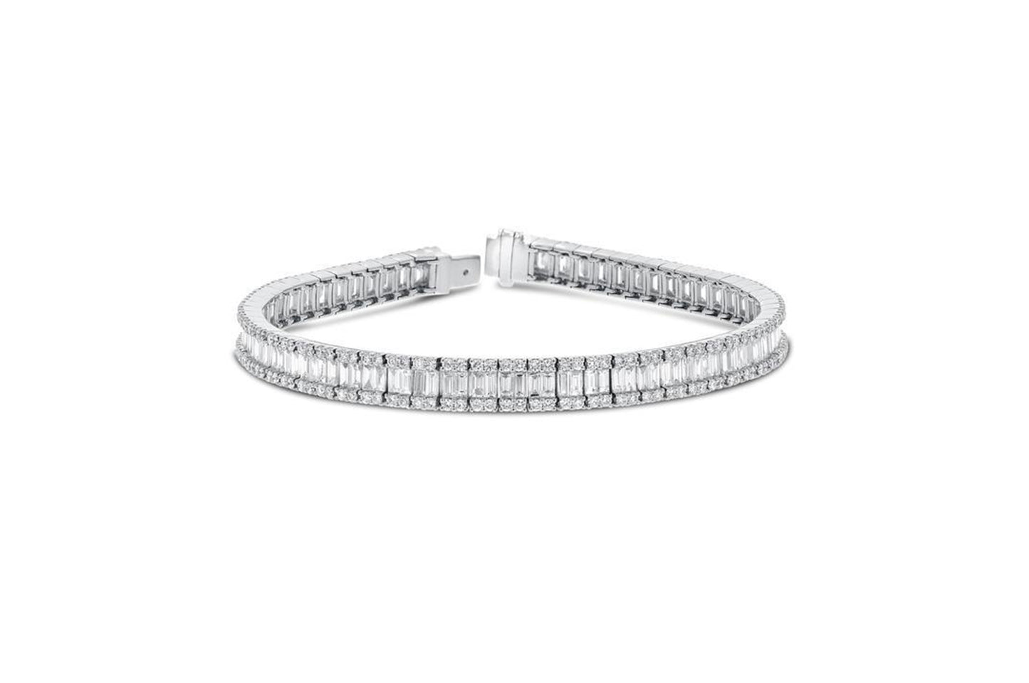 18K White Gold Diamond Bracelet, 6.65 Carats