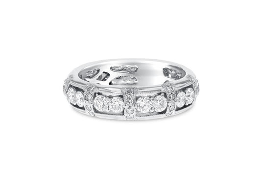 18K White Gold Diamond Wedding Band, 1.50 Carats