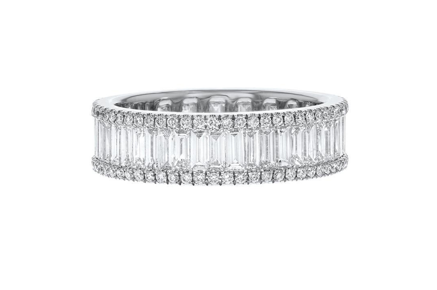 'Jones' 18K White Gold Ring, 2.45 Carats